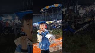 Download lagu Razka jajan chikibul  chiki ngebul enak di PAsar malam #shortvideo #funny #suscribe #pasarmalam mp3