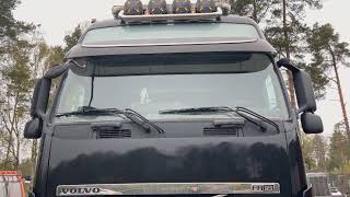 Volvo FH16 660 truck tractor for sale + low bed semi-trailer - Image 4 | Autoline Volvo FH16 660 truck tractor + low bed semi-trailer | Image 4 - Autoline