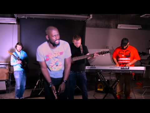 Vox Sessions: iLLPHONiCS "Liquid Spaceships"