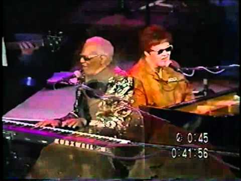 Diane Schuur performs with Ray Charles