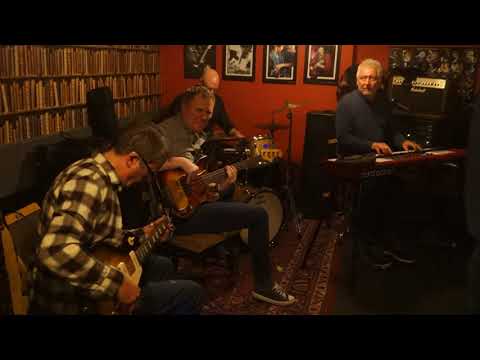 Pete Gage Quartet - Me and My Gin (Gin House Blues)