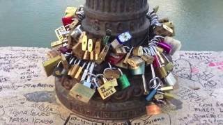 Love Locks Ponte Milvio Bridge in Rome | Mr. Locksmith Video