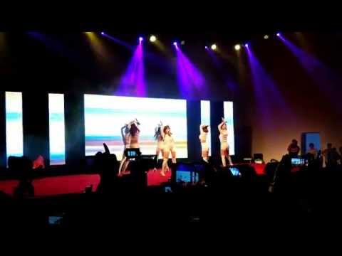 150530 AoA (에이오에이) at U클린 콘서트 - Miniskirt (짧은치마)