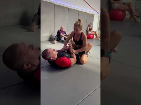 My BJJ wristlock system in close guard position