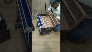 Download lagu #indianmusicalinstruments #indianmusicalhub #harmonium #repair mp3 Download lagu #indianmusicalinstruments #indianmusicalhub #harmonium #repair mp3