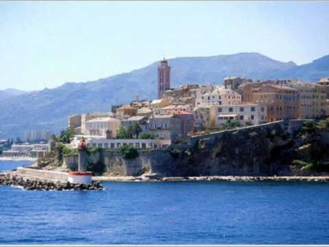 pourquoi la corse s'appelle la corse