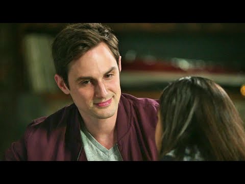 Once Upon A Time 7x03 Lucy Jumps To Underground With Henry - Lucy Talks About Fairy Tales To Henry