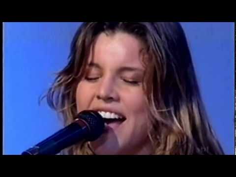 Rouge e KLB - Heal The World - Cover e Rouge Dançando Com o KLB (Programa Disco de Ouro 2002)