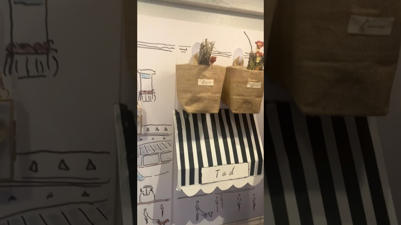 How I made a custom dog feeding station#howto#doglover#feeding#station#dogshorts#french#decorate