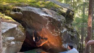 Video thumbnail of Valentine's Day, 7a+/b. Magic Wood