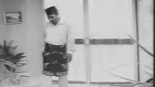 Download lagu Keluarga 69 - Babak Akhir (Macam Engineer Aja Kau Ni) mp3