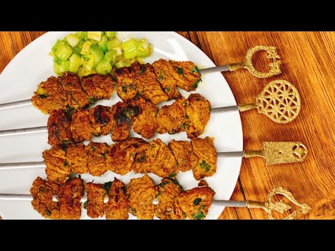 PINCHITOS DE TERNERA MORUNOS | Receta de Pinchos Morunos