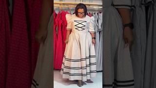 Stunning Ankara Gown Dress for Mama's #latestafricaprint #looseclothing #zamakalefashion