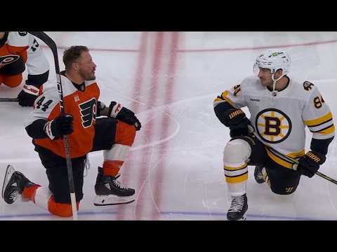 Nicolas Deslauriers Drops 🥊 Gloves 🥊 With Tanner Jeannot