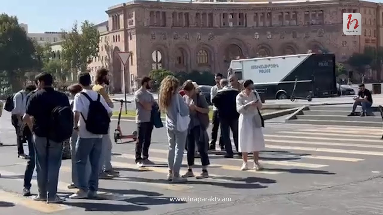 Ցուցարարները փակել են Հրապարակ մտնող բոլոր ճանապարհները