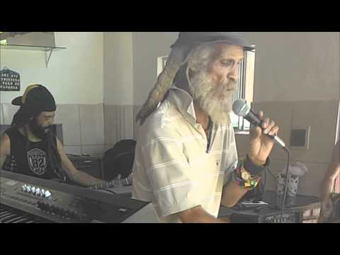 Cedrick Myton e Zion Sounds - Fortaleza 2014 - Tugga Inna Production