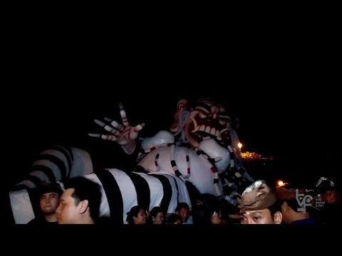 PAWAI OGOH OGOH TAHUN BARU CAKA 1937 DI BANJAR BENGKEL