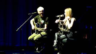 (HD) Avril Lavigne &amp; EvanTaubenfeld &quot;Tomorrow&quot; Vancouver 2011