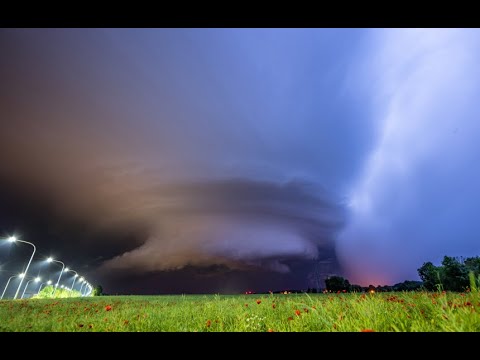 EXTREME SEVERE WEATHER - The supercell at night - Thunderstorm show in DE/BEL/FR