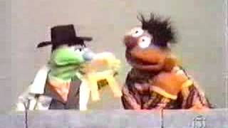 Sesame Street - Ernie and Lefty (R/P)