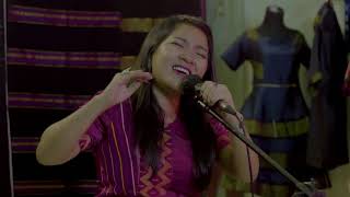 Download lagu Averiana Barus - Nangkih Deleng Sibayak ( Live Record) mp3