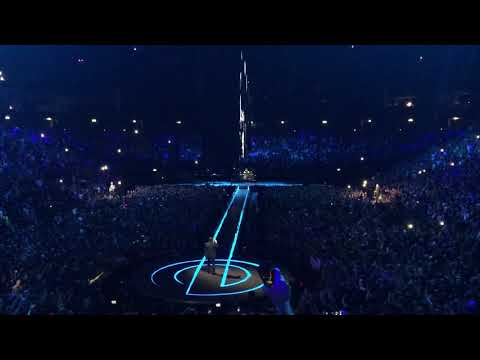 U2 „Summer of Love / Pride” movie, live in Berlin 13.11.2018