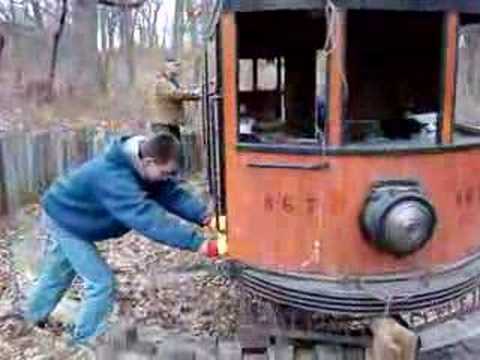 RRVT #867 turning on the turntable