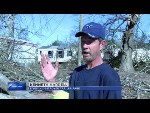 Tornado and Storm Cleanup in Hattiesburg and Petal, Mississippi 01232017