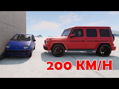 Daewoo Matiz vs Mercedes-Benz G63 200 KM/H - BeamNG Drive