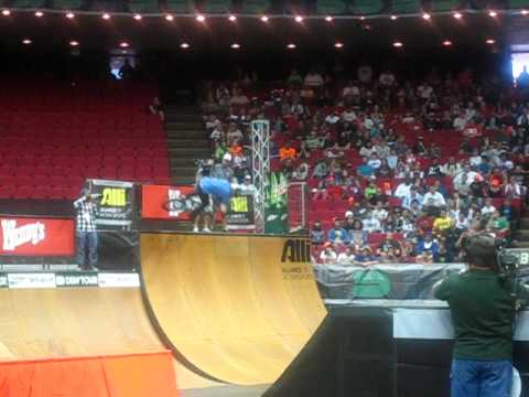 DEW TOUR 2009 DAVE MIRRA BACK FLIP DROP IN ORLANDO FINALS