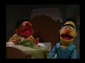Ernie Und Bert Wie Heißt Nur Dieses Lied Originale Sprecher