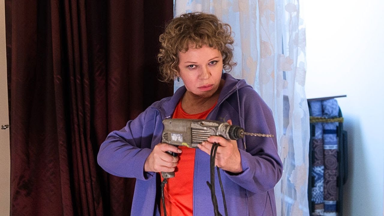 НЕВЫНОСИМАЯ НЕКОГДА СВЕКРОВЬ-ТИРАН ОКАЗАЛАСЬ В РОЛИ НЕВЕСТКИ! Укрощение свекрови. Продолжение