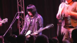 L A  Guns M15 Corona No Mercy