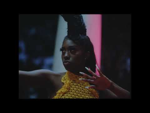 LE NOIR EST BEAU - TIA ADEOLA SS21 FILM AND COLLECTION