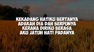 Download lagu Aku Suka Dia - Ainan Tasneem (Lirik Video) mp3