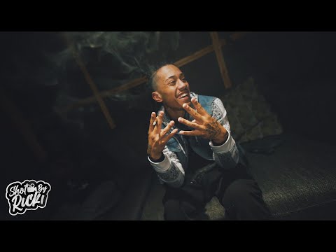 Lil Ace - HEADHUNNA (Studio Performance) @ShotByRicki