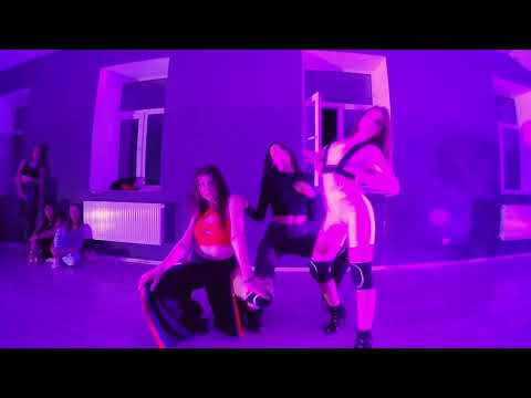 Heels –PAPI– Michelle Andrade & T-Fest