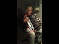 Oma Zingt Het Volkslied Het Wilhelmus Accordeon