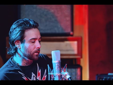 Rite Hook "Brother's Eyes"  Live from the Bridge