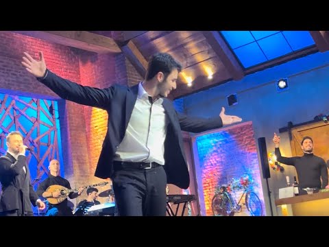 Mousoulos SKAI performance - Zeibekiko Dance