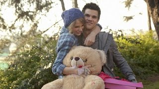 Taylor Swift and Taylor Lautner Moments (Taylor Squared) video