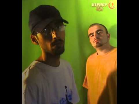 İtaat feat. Cash Flow & Zahriyan & Sansar - Full Kadro.mp4