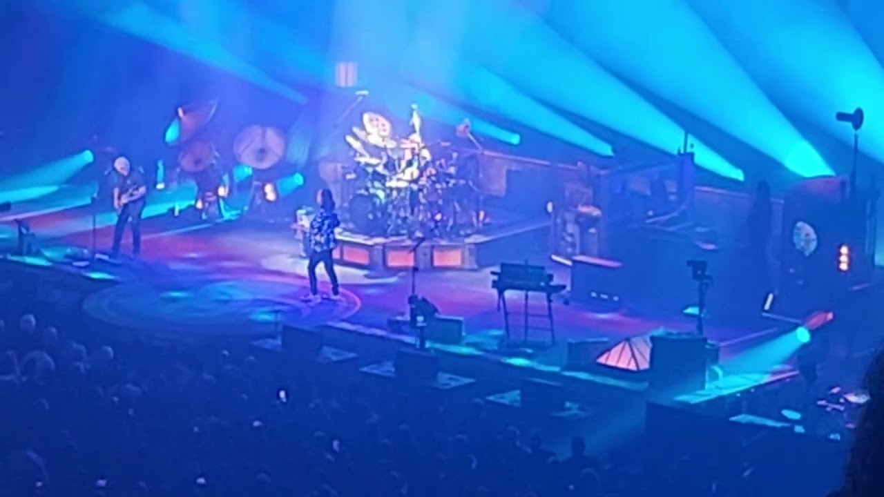 Rush-YYZ at the Kia Forum - YouTube