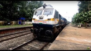 preview picture of video 'Ernakulam Bangalore City Intercity Express एरणाकुलम - क्रां . सं . रा बेंगलुरु इंटरसिटी'