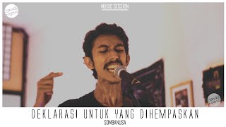 Download lagu Sombanusa - Deklarasi untuk yang Dihempaskan #StageSession #GlitchOnTheWall mp3 Download lagu Sombanusa - Deklarasi untuk yang Dihempaskan #StageSession #GlitchOnTheWall mp3
