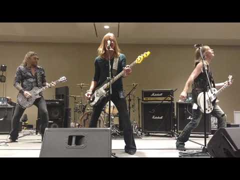 Ace Frehley Band performing All American Man