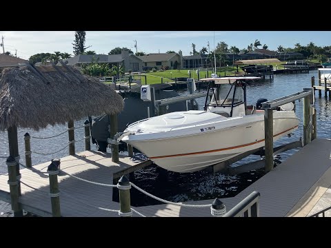 Wellcraft 35-SCARAB-SPORT video