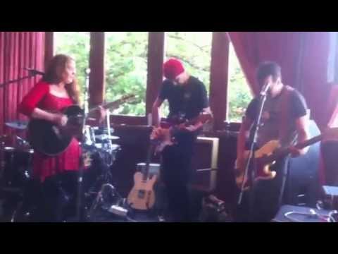 Ghosts - Blin Vanheems & Daisy West