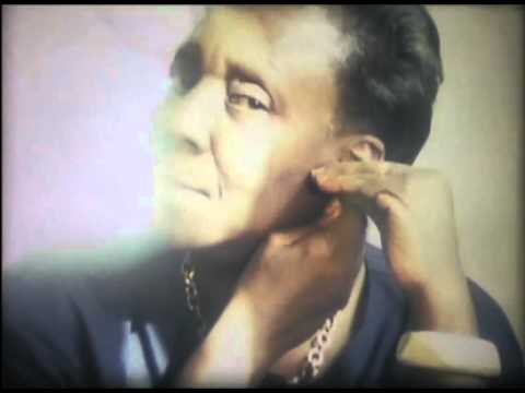 Maryse Condé (1995) by Gérard Courant - Cinématon #1793