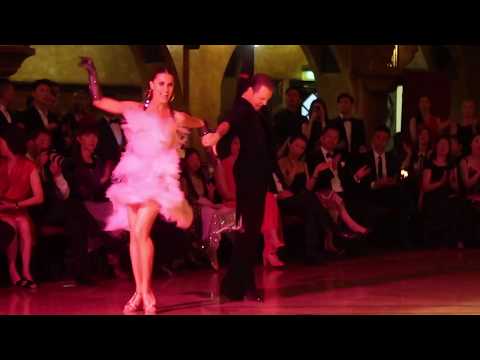 NIKITA BROVKO & OLGA URUMOVA Samba | Blackpool Dance Festival 2017